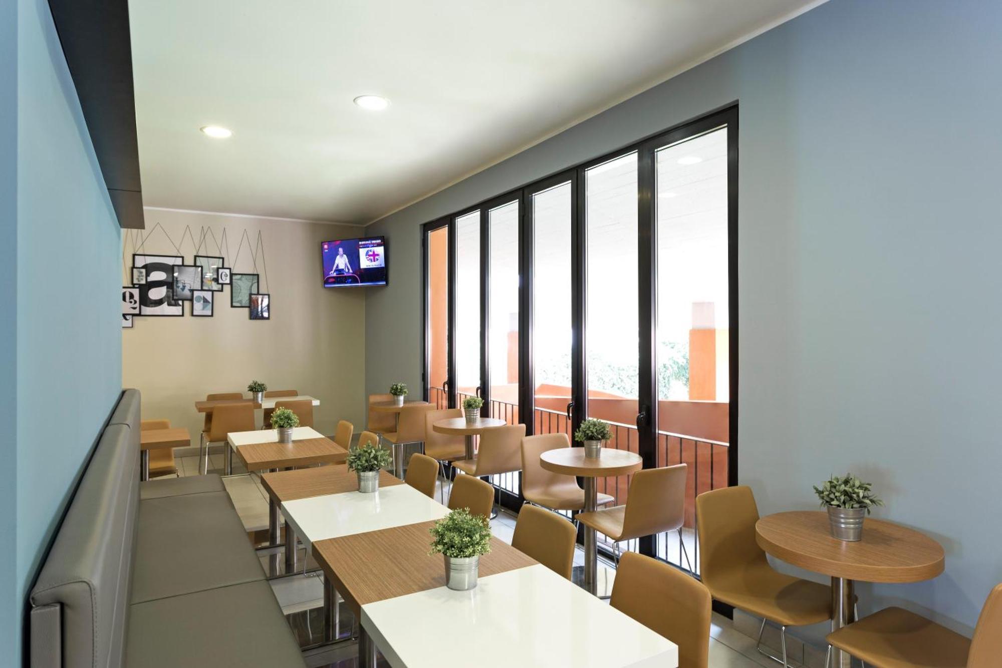 B&B Hotel Bergamo City Exterior foto