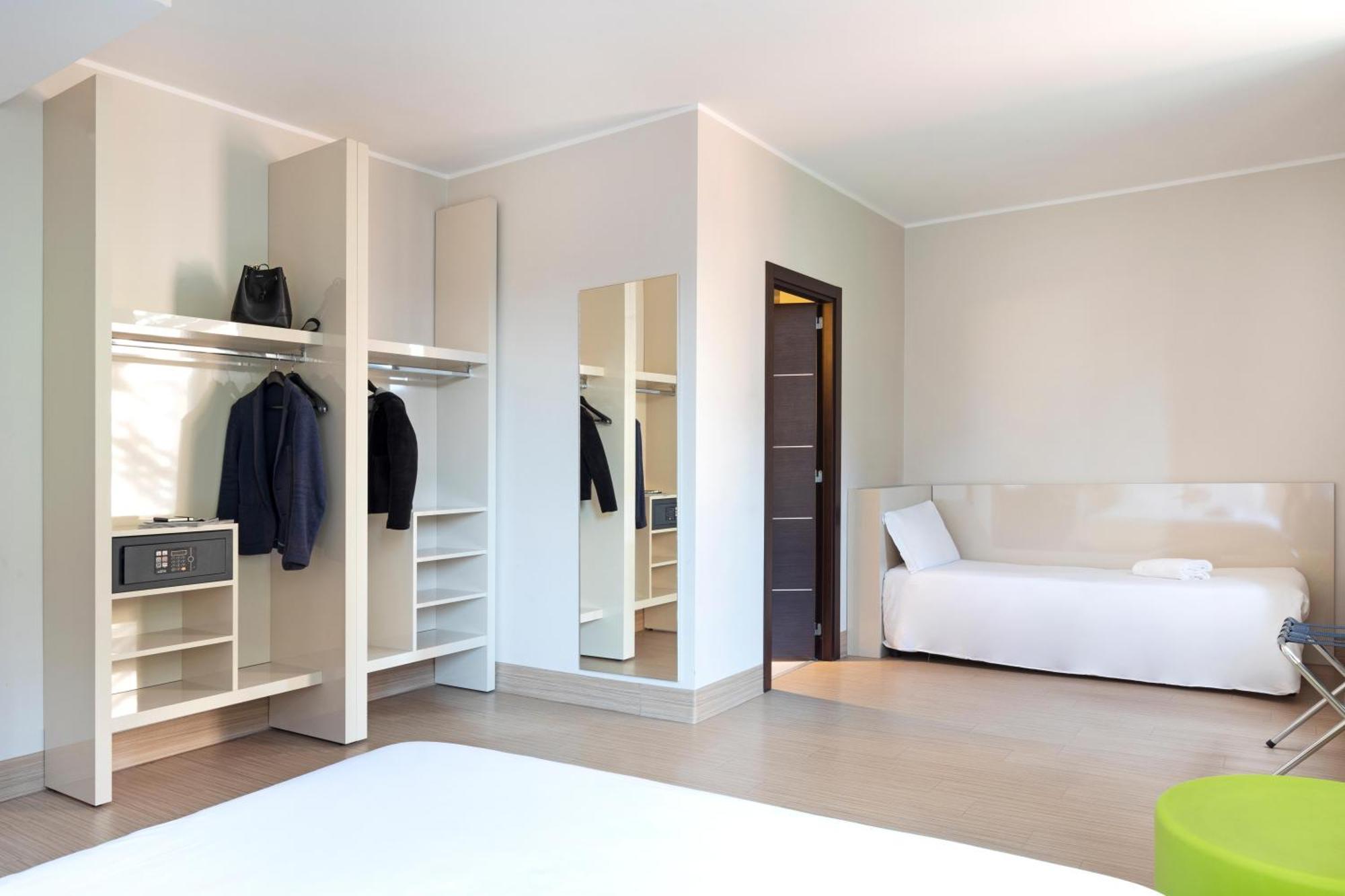 B&B Hotel Bergamo City Exterior foto